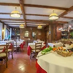 Boule De Neige Hotel
