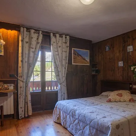 Hotel Boule De Neige 3*