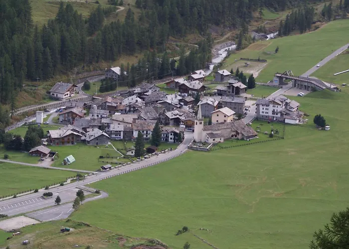 Boule De Neige Hotel 3*