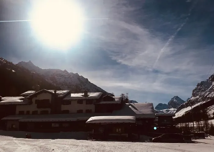 Boule De Neige Hotel