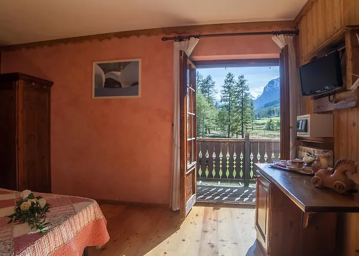 Hotel Boule De Neige 3*